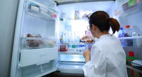 冰箱里冻肉半年了能吃吗