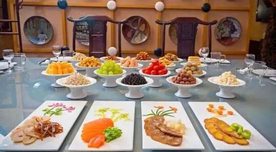 当00后掌管年夜饭