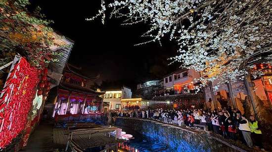 新春走基层古村落