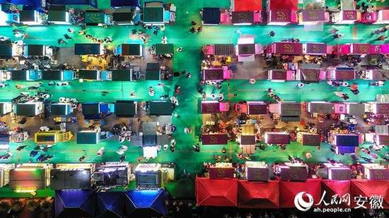 新春走基层武冈