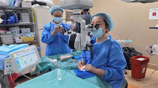 中国援柬埔寨医院启用