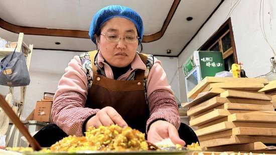 这家水饺店品种齐全