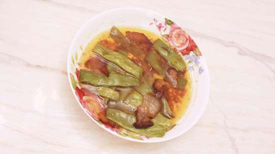 老年人千万不要吃隔夜菜