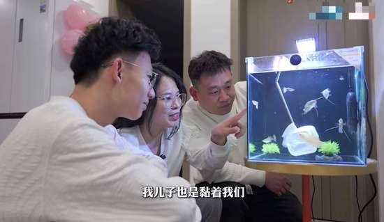 一大早就吃火锅