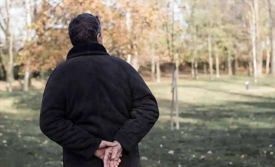 经常散步能降血脂吗