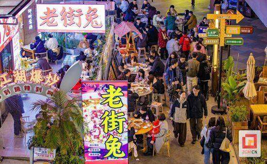 新春走基层服务区的年味盛宴