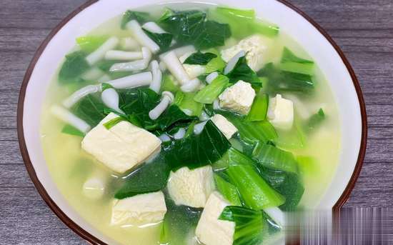 冬天容易胃胀怎么回事