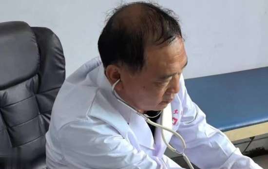 长期只喝果汁不喝水会怎么样