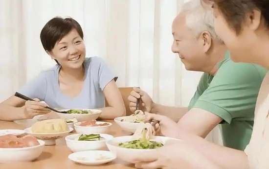 晚上不吃饭更健康