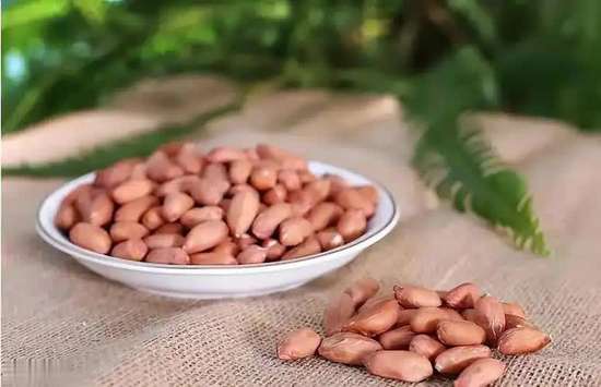 坚持吃半年花生