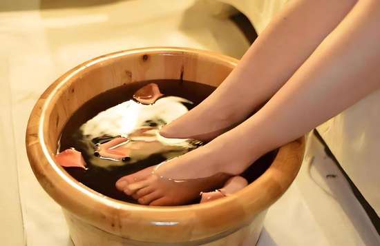 中医医生不建议每晚泡脚