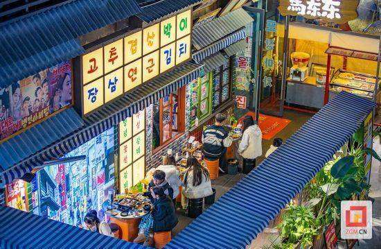 新春走基层服务区的年味盛宴