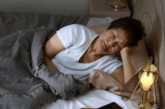 老人低血压吃什么好