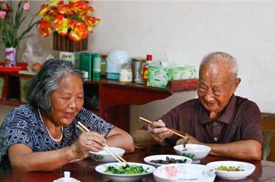 胆固醇高受前一天饮食影响吗