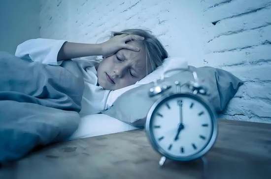 早上这个时间起床比熬夜更可怕