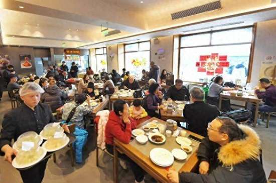 大年初五迎财神怎么说