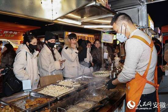 新春走基层武冈