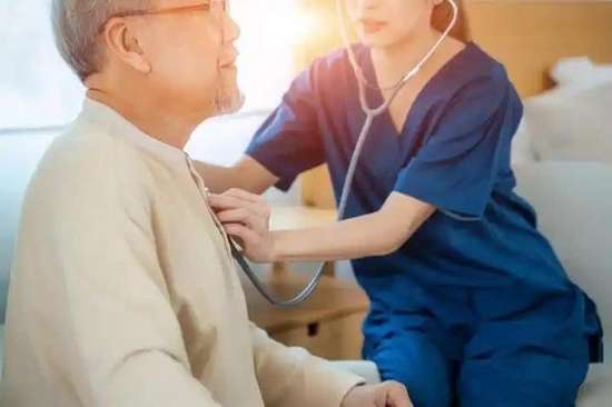 经常散步能降血脂吗