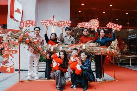 解锁广西传统民俗的狂欢密码