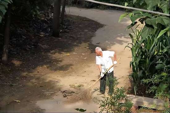 医生对70岁以上老年人的忠告