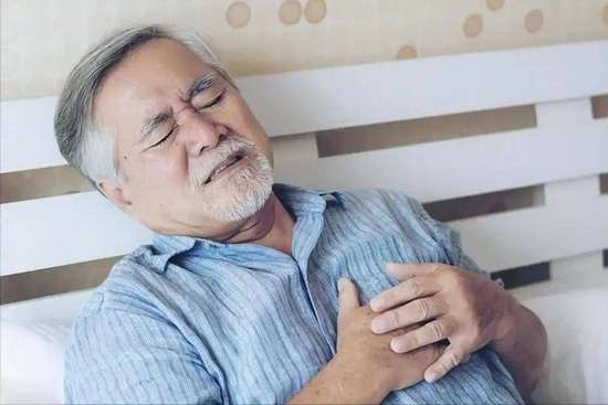 医生发现自己得甲状腺结节