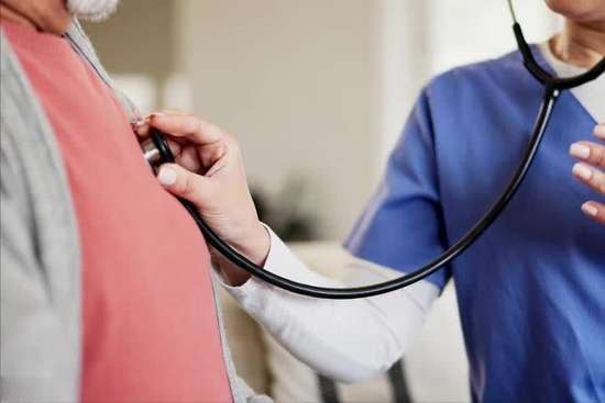 医生再三叮嘱不能劳累不能生气