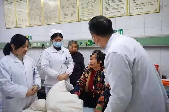 脑梗医生说不能做手术是怎么回事