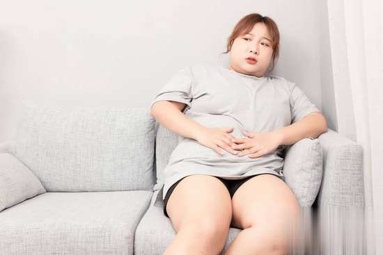 不伤腰的健身动作