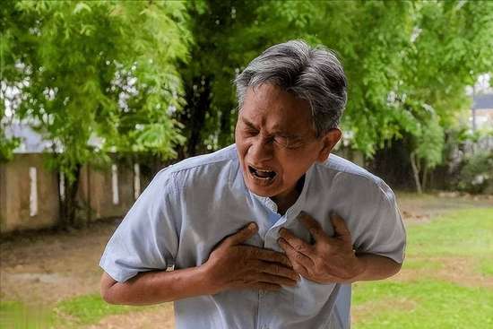 医生再三叮嘱不能劳累不能生气