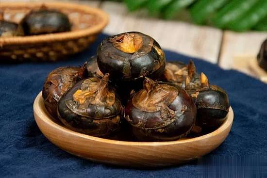 医生总是反复提醒吃柿子要多留心