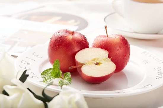 每天只吃一个苹果的危害