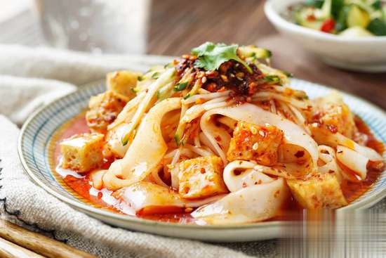 吃下的东西通常需要多久到达大肠