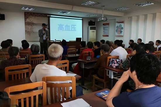 高血压是不是一口酒都不能喝