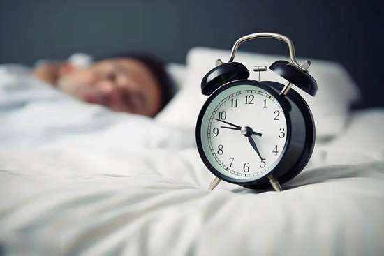 早上这个时间起床比熬夜更可怕