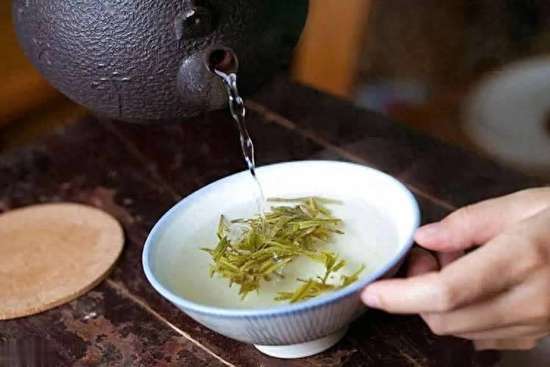 年龄越大越要少喝茶