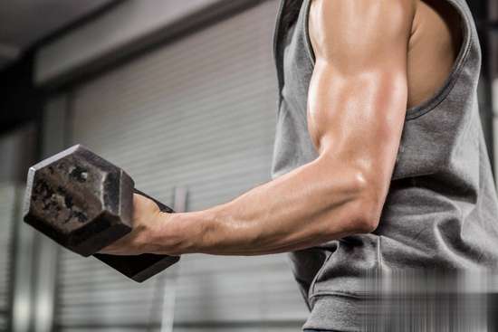 握力对运动表现有帮助吗