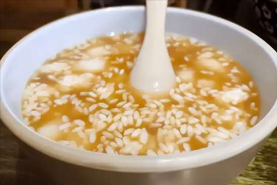 医生叮嘱多喝酒