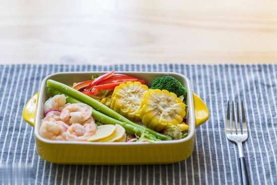 骨质疏松患者吃钙片的最佳时间