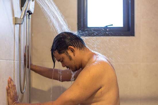 洗澡可能影响寿命医生再次提醒