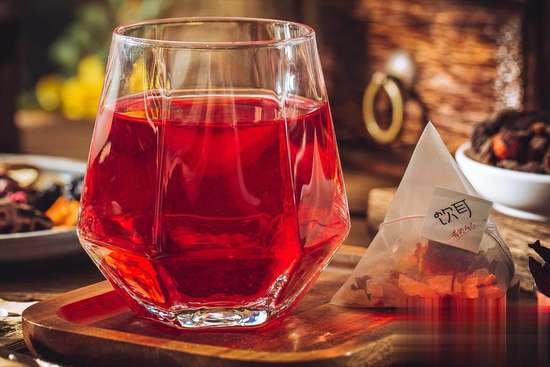 吃下的东西通常需要多久到达大肠