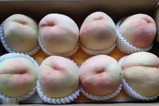 血糖高的人吃桃子的好处