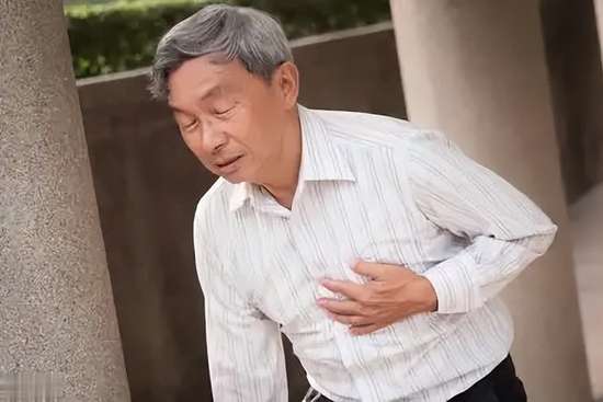 医生劝老人4个方法