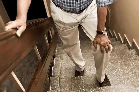 医生再三叮嘱不能劳累不能生气