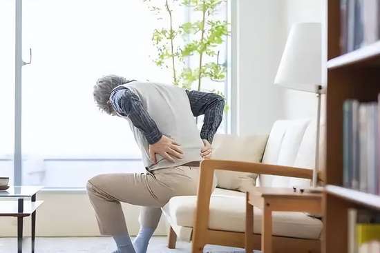 医生告知糖尿病患者坚持吃药