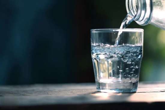 鸡精吃多了肾衰吗