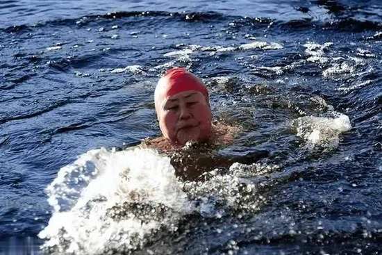 60岁走路喘不过气是什么原因