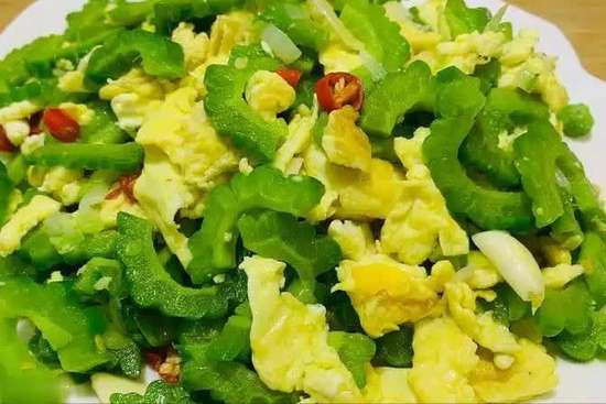 常吃苦瓜的好处有哪些