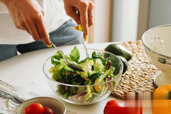 间歇性断食加空腹训练