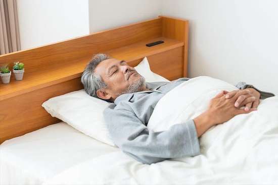 睡着怎么做对肝好