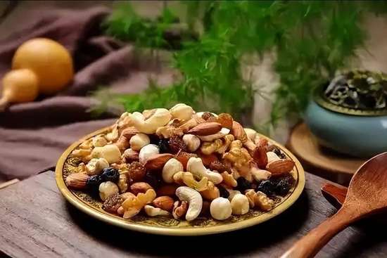 胆固醇元凶找到三种食物不能碰